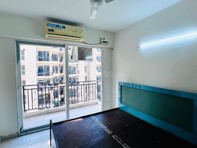 1 BHK Apartment in Sector 92 for resale Gurgaon. The reference number is 20294372