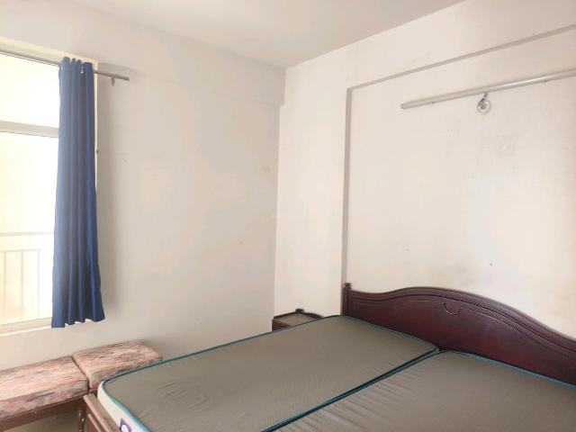 1 BHK Apartment in Sector 92 for resale Gurgaon. The reference number is 20668168
