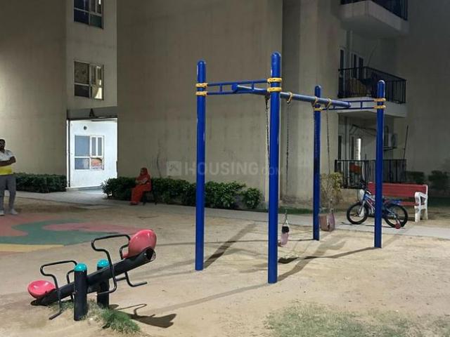 1 BHK Apartment in Sector 92 for resale New Gurgaon. The reference number is 17371617