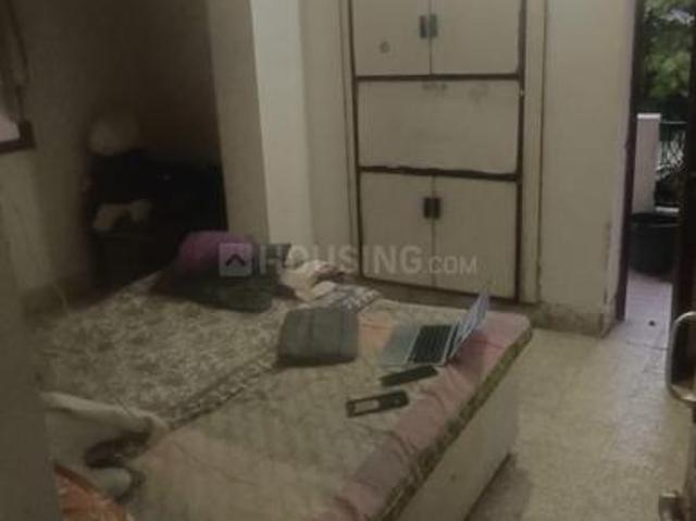 1 BHK Apartment in Shyamal for rent Ahmedabad. The reference number is 20322347