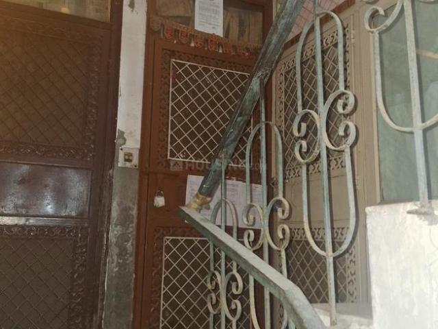 1 BHK Apartment in Shalimar Garden for resale Ghaziabad. The reference number is 20909275
