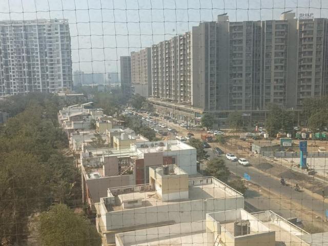1 BHK Apartment in Shela for resale Ahmedabad. The reference number is 19152413