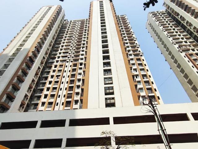 1 BHK Apartment in Shilphata for resale Thane. The reference number is 20226705