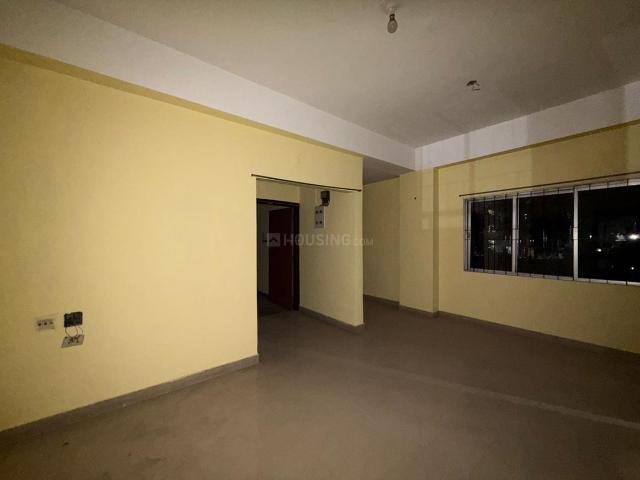1 BHK Apartment in Six Mile for rent Guwahati. The reference number is 19542518