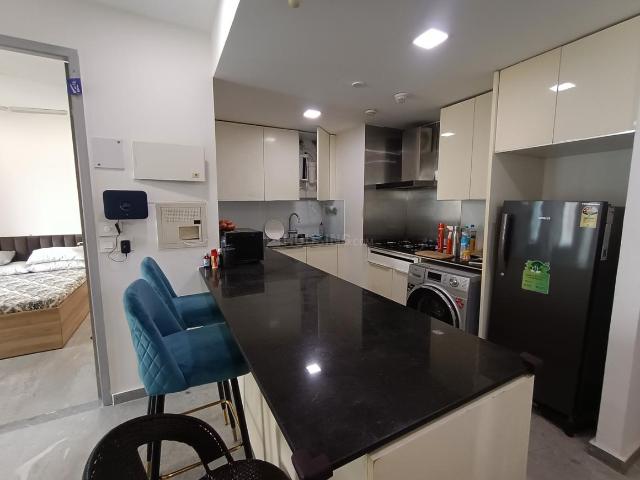 1 BHK Apartment in Sion for rent Mumbai. The reference number is 20408072