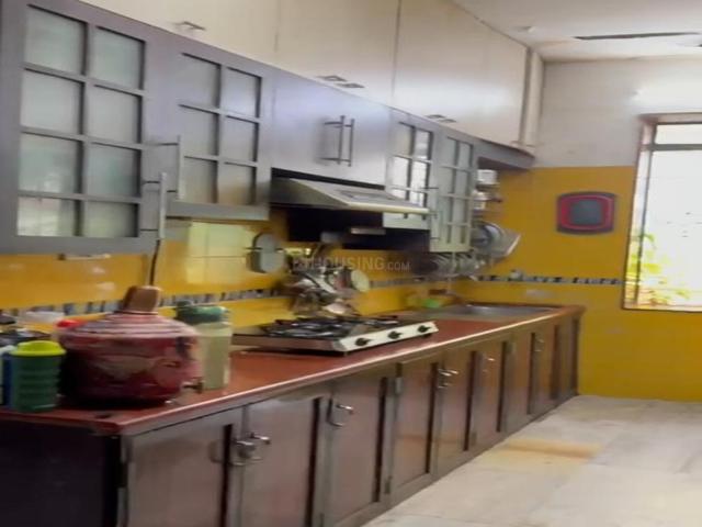 1 BHK Apartment in Sion for rent Mumbai. The reference number is 20014054