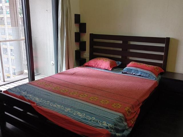 1 BHK Apartment in Sion for resale Mumbai. The reference number is 19441312