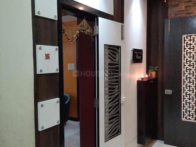1 BHK Apartment in Sion for resale Mumbai. The reference number is 19966802