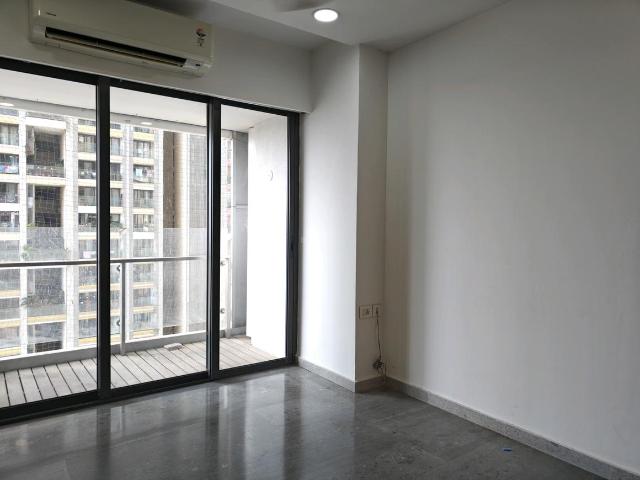 1 BHK Apartment in Sion for resale Mumbai. The reference number is 20196240