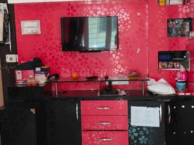 1 BHK Apartment in Spine Road for rent Pune. The reference number is 20172832