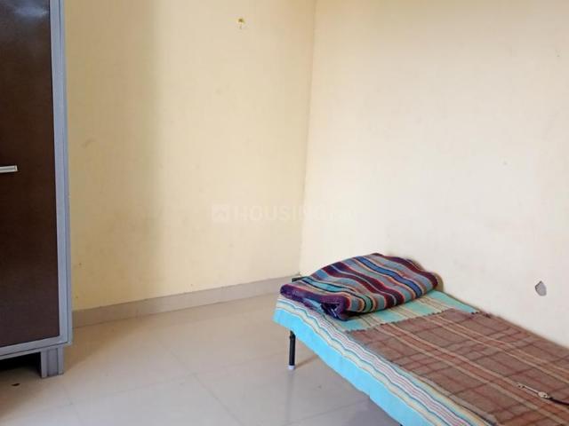 1 BHK Apartment in Sultanpur Road for rent Lucknow. The reference number is 16080246