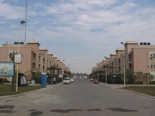 1 BHK Apartment in Sunrakh Bangar for resale Mathura. The reference number is 5998187