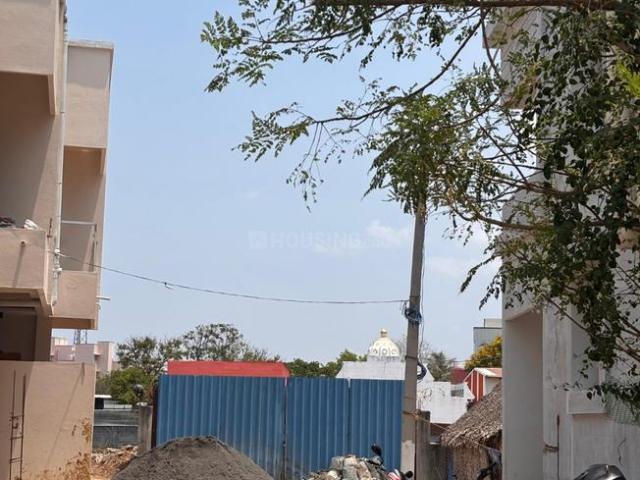 1 BHK Apartment in Surappattu for resale Chennai. The reference number is 20054642
