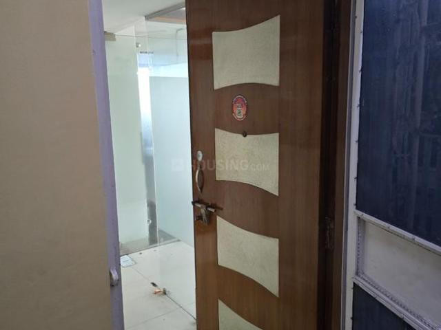 1 BHK Apartment in Patparganj for rent New Delhi. The reference number is 20371919