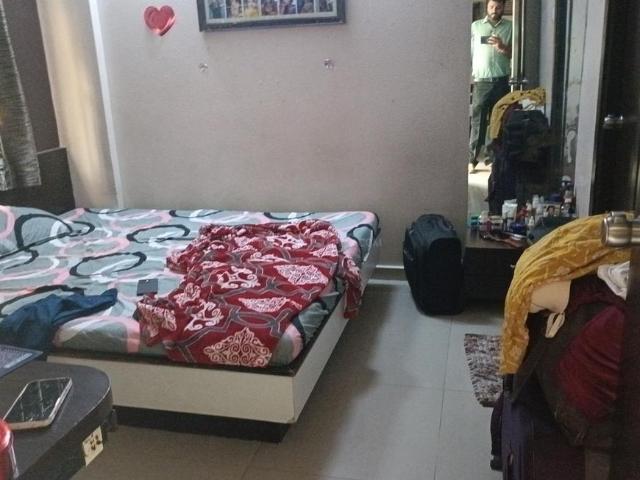 1 BHK Apartment in Pankaj Nagar for rent Surat. The reference number is 18998484