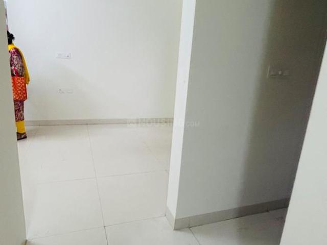 1 BHK Apartment in Parel for rent Mumbai. The reference number is 20352372