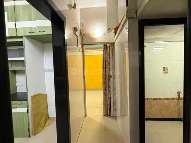 1 BHK Apartment in Parel for rent Mumbai. The reference number is 20957153