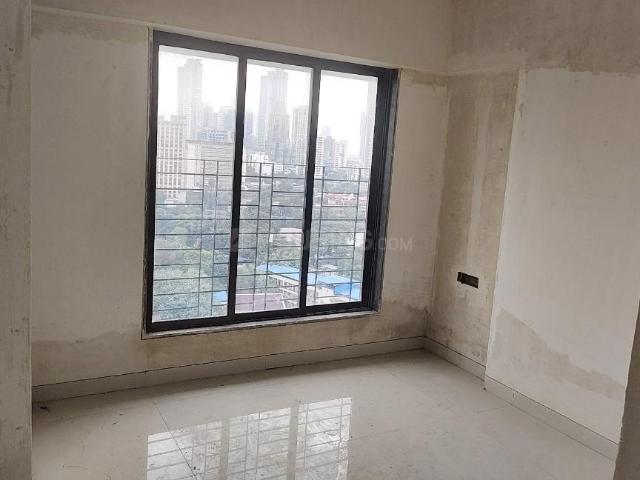 1 BHK Apartment in Parel for resale Mumbai. The reference number is 18725864