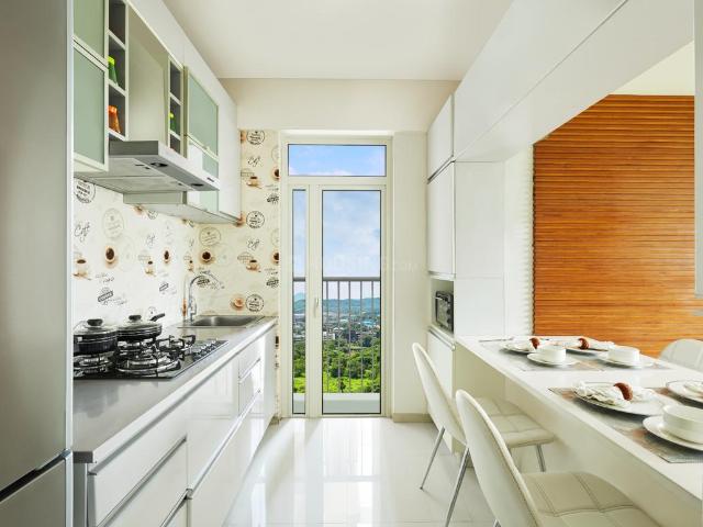 1 BHK Apartment in Parel for resale Mumbai. The reference number is 20598435