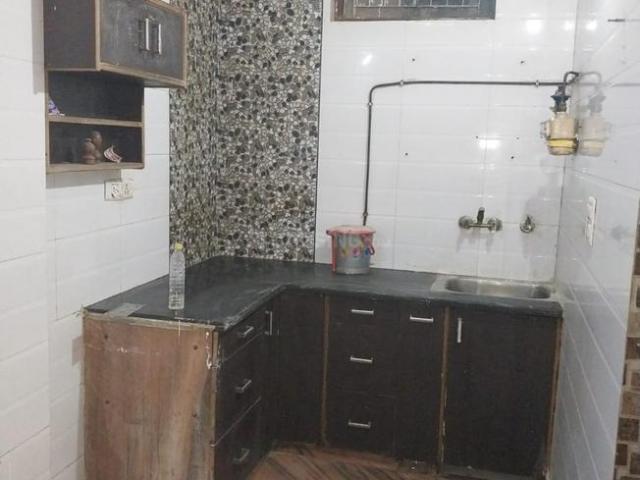 1 BHK Apartment in Paschim Vihar for rent New Delhi. The reference number is 16814011