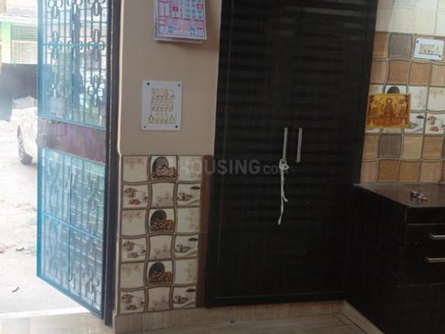 1 BHK Apartment in Paschim Vihar for rent New Delhi. The reference number is 20327328