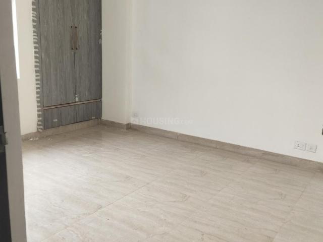 1 BHK Apartment in Phi II for resale Greater Noida. The reference number is 19553351