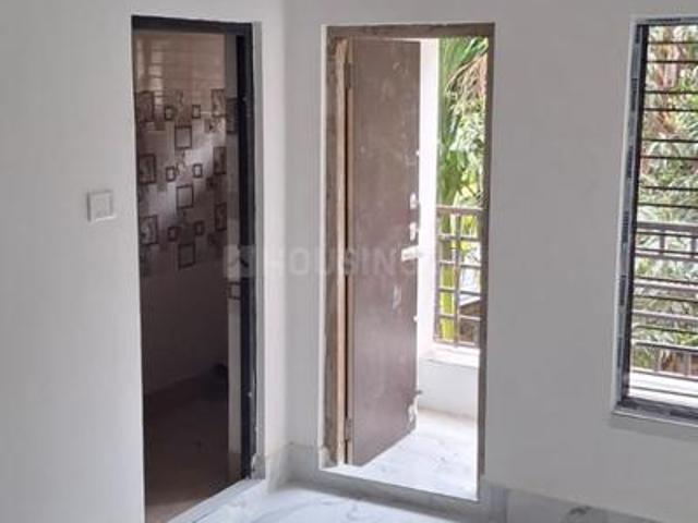 1 BHK Apartment in Phool Bagan for resale Kolkata. The reference number is 20601636