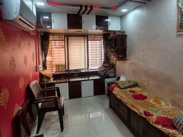1 BHK Apartment in Prabhadevi for rent Mumbai. The reference number is 20010602