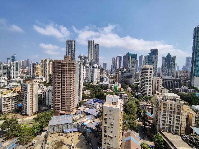 1 BHK Apartment in Prabhadevi for rent Mumbai. The reference number is 20121079