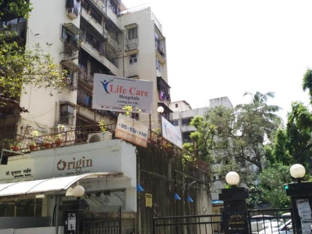 1 BHK Apartment in Prabhadevi for resale Mumbai. The reference number is 18595426
