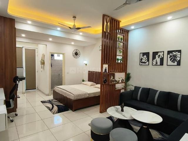 1 BHK Apartment in Preet Colony for rent Zirakpur. The reference number is 20806118