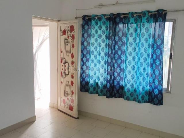 1 BHK Apartment in Prince Anwar Shah Connector for rent Kolkata. The reference number is 15470936