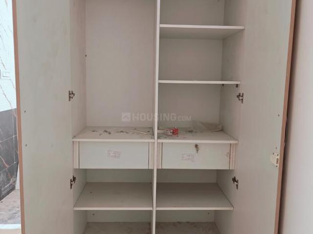 1 BHK Apartment in Puppalaguda for resale Hyderabad. The reference number is 20009664