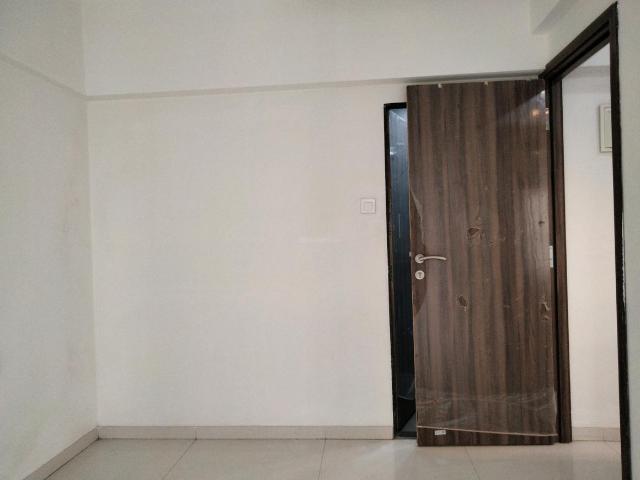 1 BHK Apartment in Pushpak Nagar for resale Navi Mumbai. The reference number is 18964214
