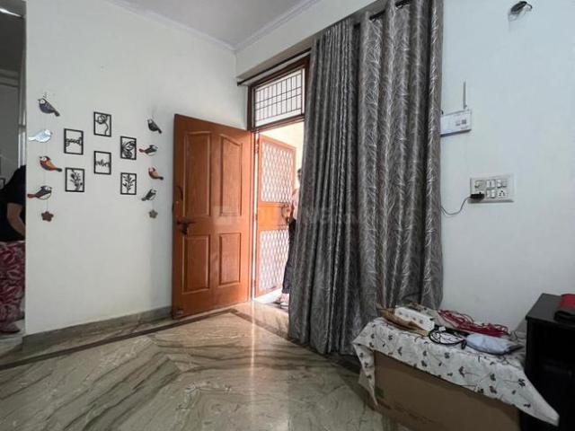 1 BHK Apartment in Rajendra Nagar for resale Ghaziabad. The reference number is 20719440