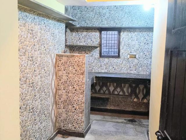 1 BHK Apartment in Rajouri Garden for rent New Delhi. The reference number is 20349641