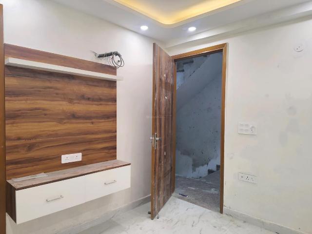 1 BHK Apartment in Rajpur for rent New Delhi. The reference number is 18375872