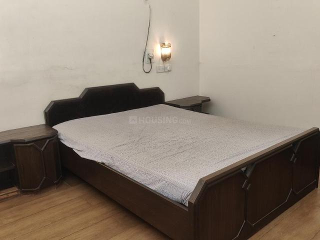 1 BHK Apartment in Worli for rent Mumbai. The reference number is 18366614