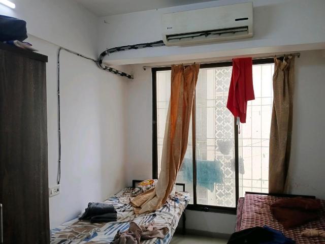 1 BHK Apartment in Worli for rent Mumbai. The reference number is 8156710