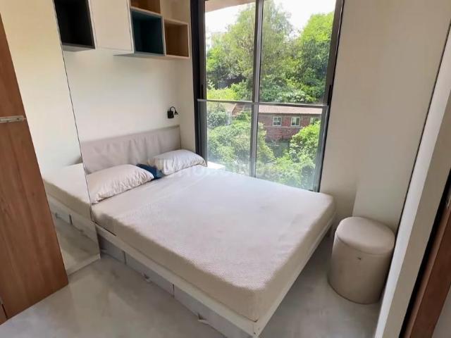 1 BHK Apartment in Worli for resale Mumbai. The reference number is 20558220