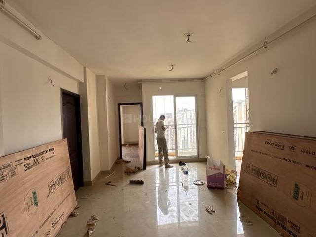 1 BHK Apartment in Wave City for rent Ghaziabad. The reference number is 20199199