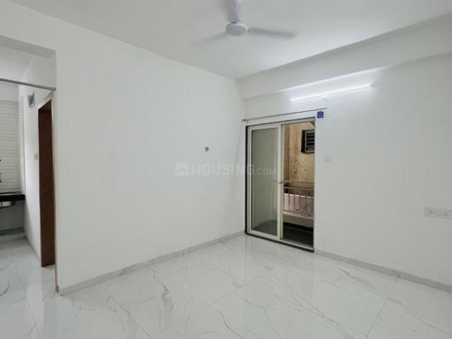 1 BHK Apartment in Wadgaon Sheri for rent Pune. The reference number is 20007175