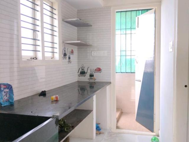 1 BHK Apartment in Whitefield for rent Bengaluru. The reference number is 15818740