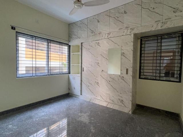 1 BHK Apartment in Whitefield for rent Bengaluru. The reference number is 20293634