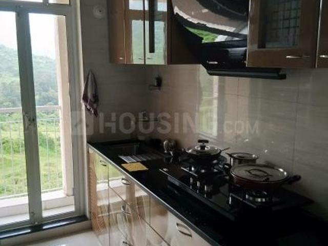 1 BHK Apartment in Thane West for rent Thane. The reference number is 10969172