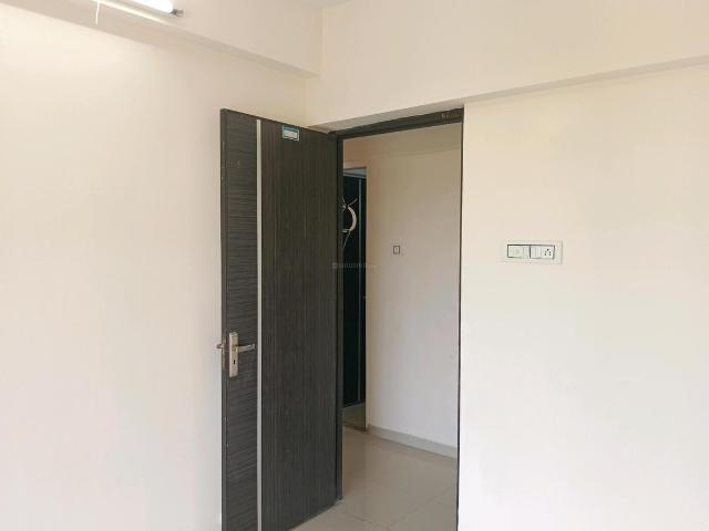 1 BHK Apartment in Thane West for rent Thane. The reference number is 20143632