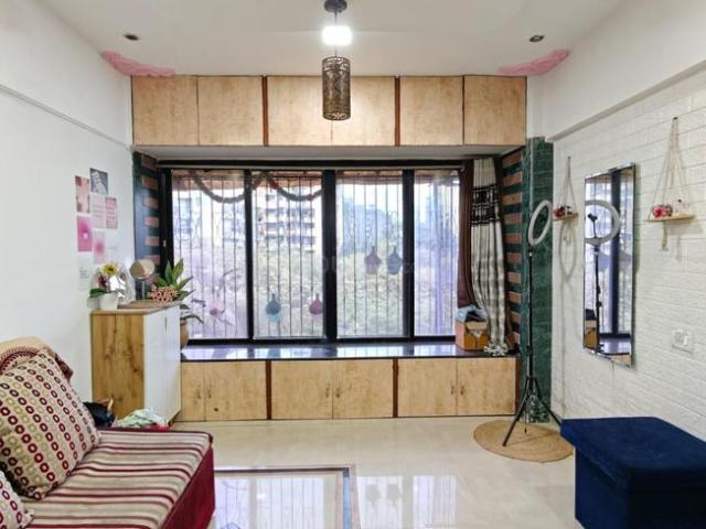 1 BHK Apartment in Thane West for rent Thane. The reference number is 20605140