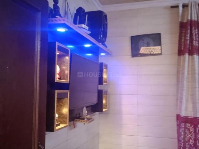 1 BHK Apartment in Tilak Nagar for resale New Delhi. The reference number is 13725328