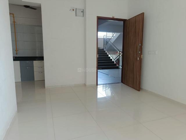 1 BHK Apartment in Ujala Circle for rent Ahmedabad. The reference number is 19837190