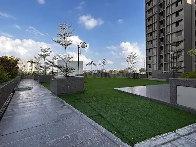 1 BHK Apartment in Ujala Circle for resale Ahmedabad. The reference number is 20647814